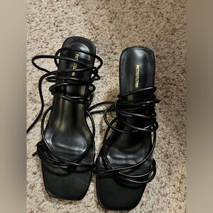 PRETTY LITTLE THING STRAPPY HEELS